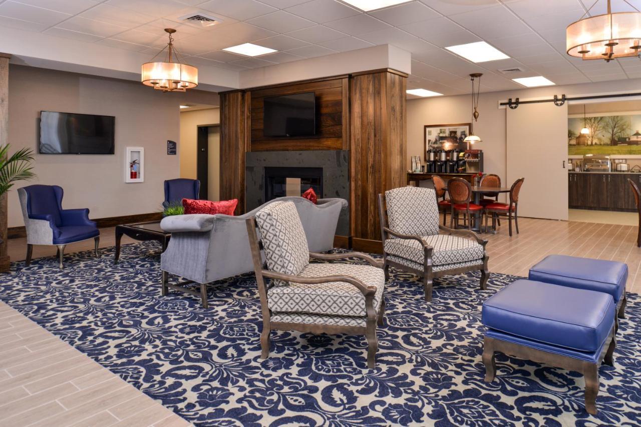 Appomattox Inn And Suites Buitenkant foto