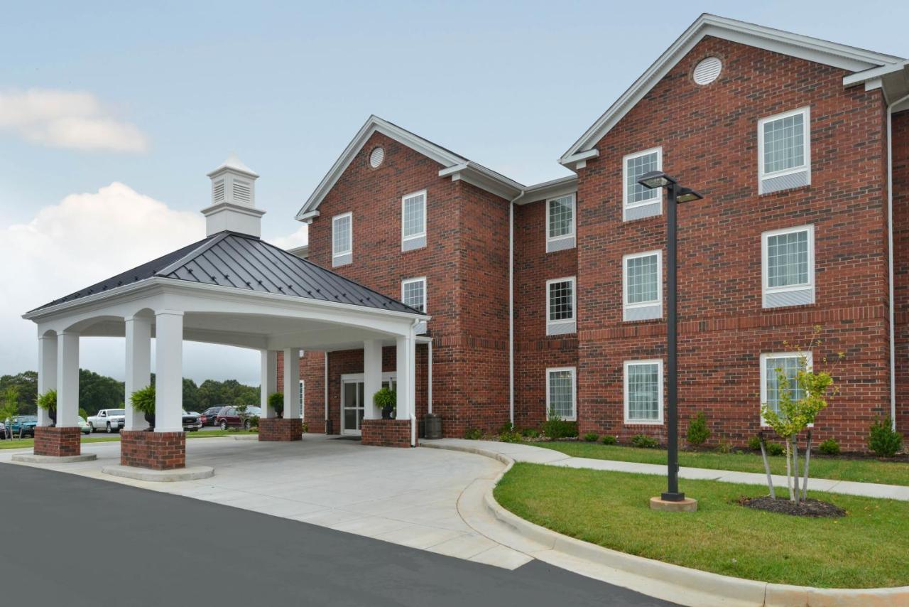 Appomattox Inn And Suites Buitenkant foto